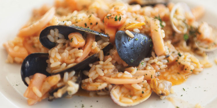 Il risotto alle cozze e vongole