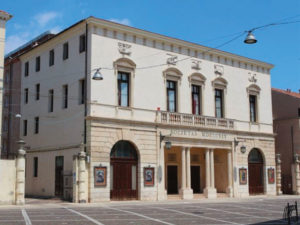 Teatro-Sociale-Facciata